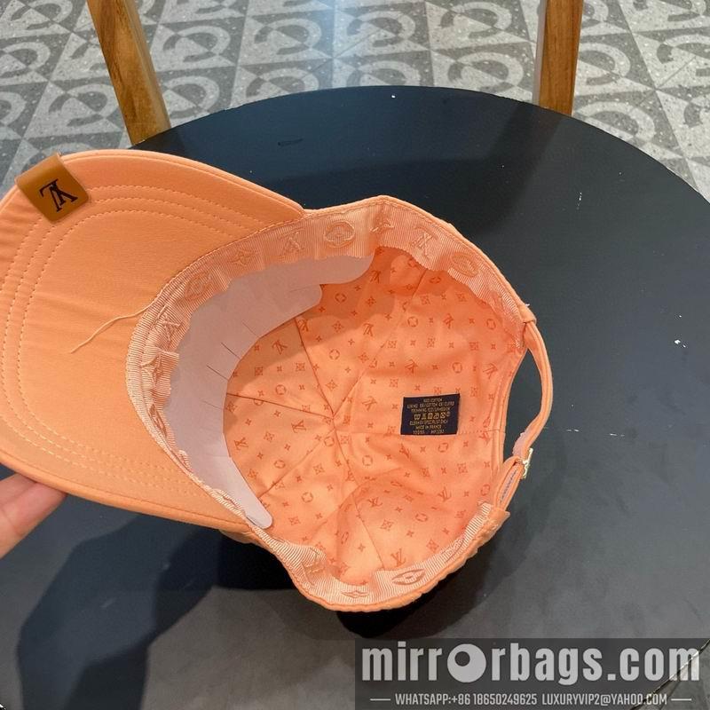 Replica LV  cap 072303