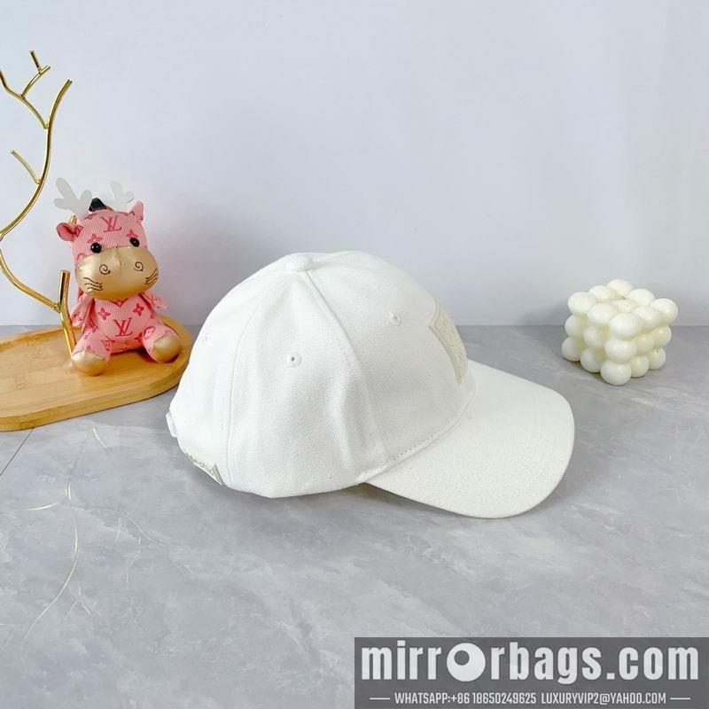 Replica Loewe cap dx20
