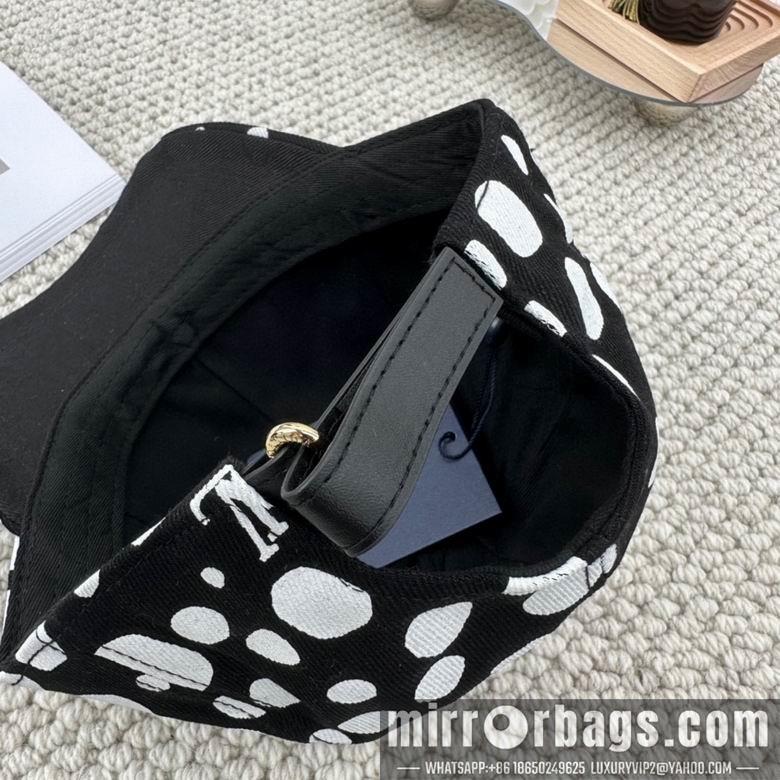 Replica LV Cap dxn22