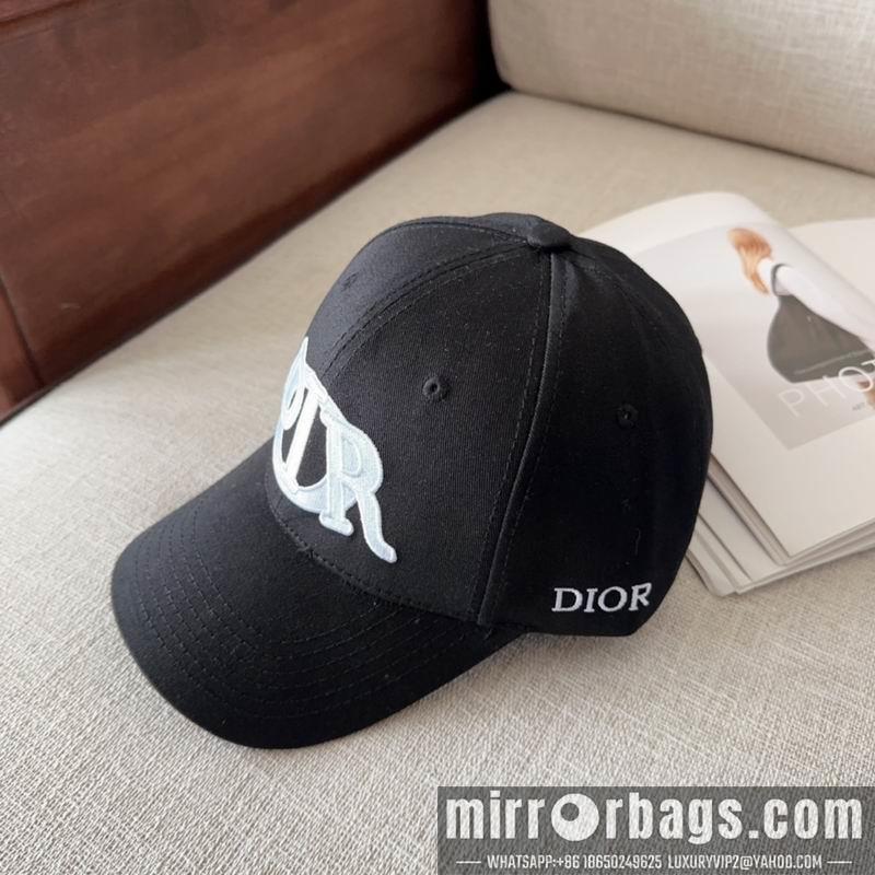Replica Dior cap dx11