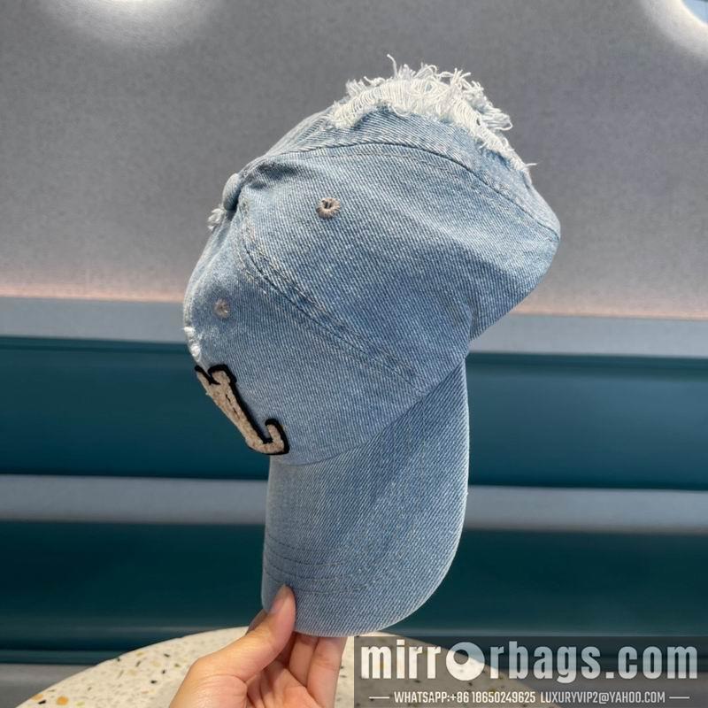 Replica LV cap 072207