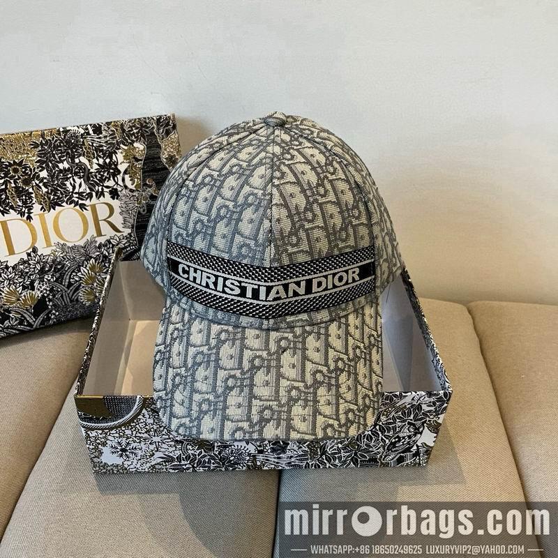 Replica Dior cap dx19