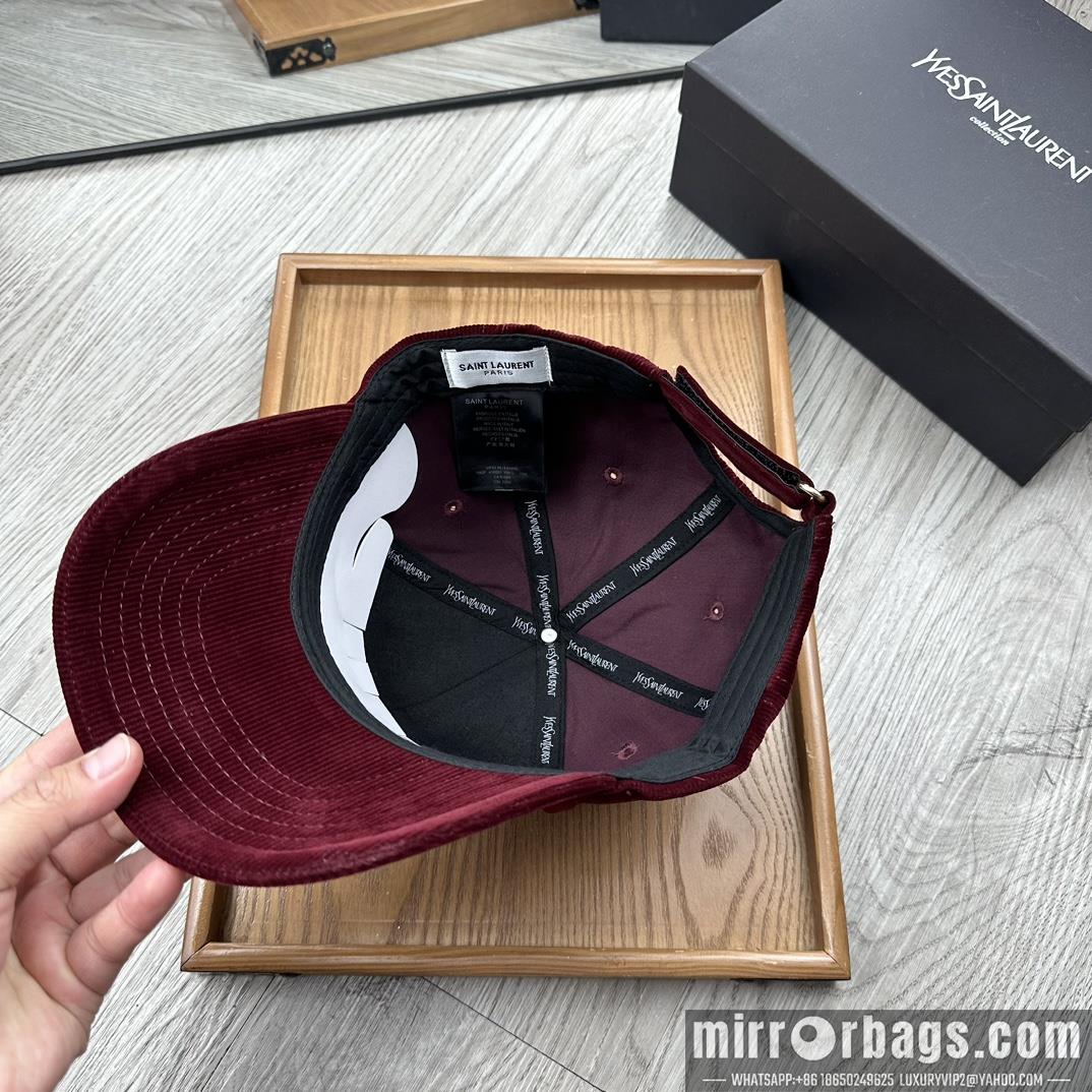 Replica YSL cap 080201