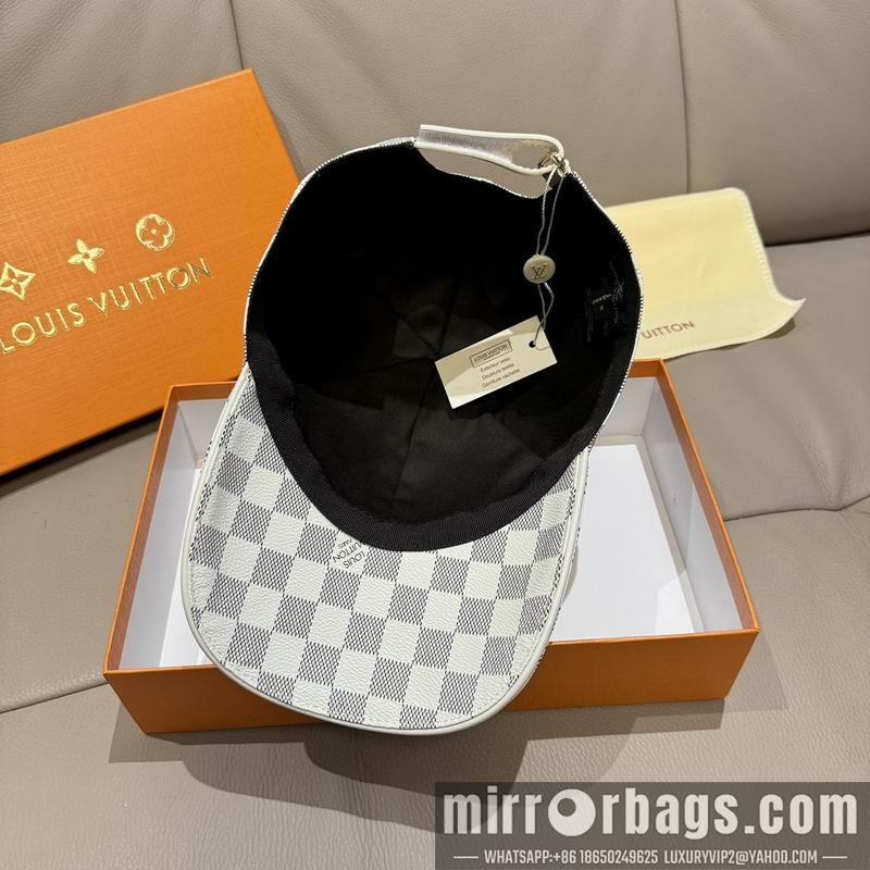 Replica LV cap 091403