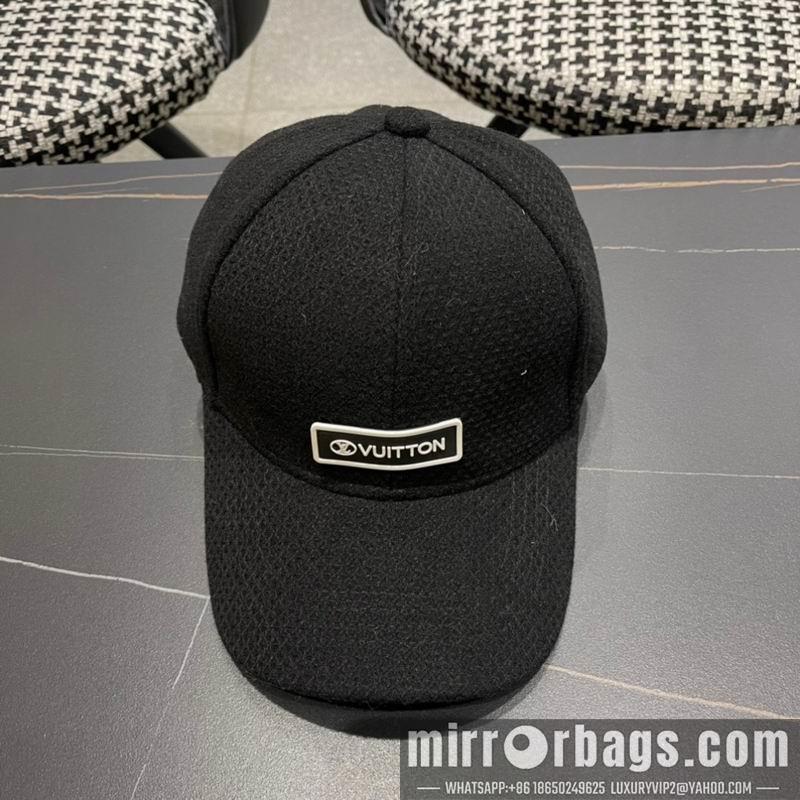 Replica LV cap 010701
