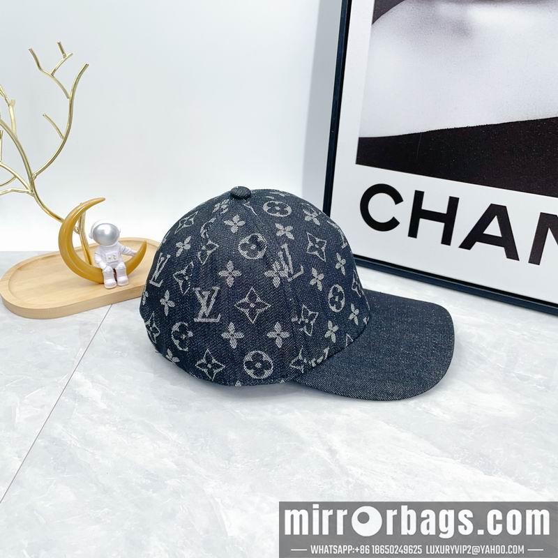 Replica LV cap dx55
