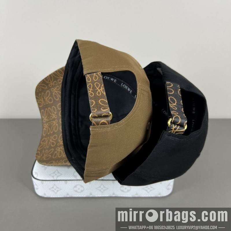 Replica Loewe cap dx37