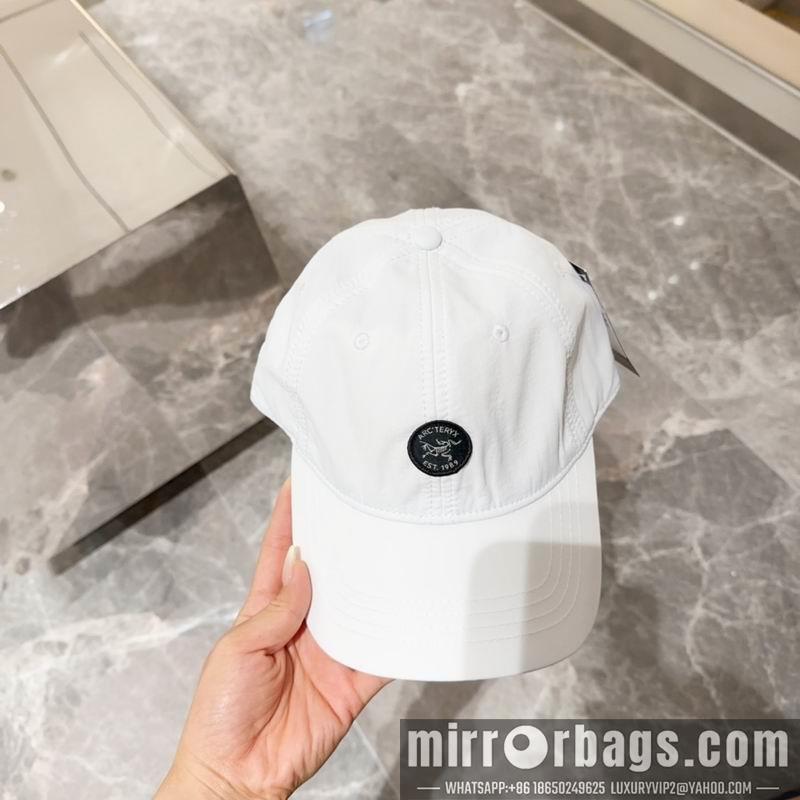 Replica Arcteryx cap dx10