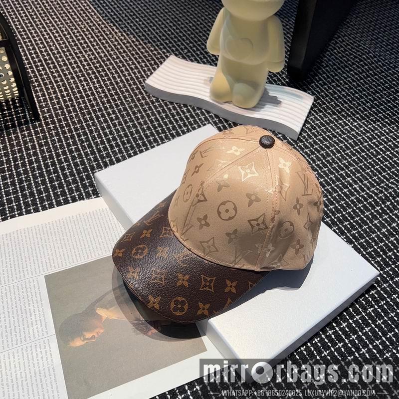 Replica LV cap 042603