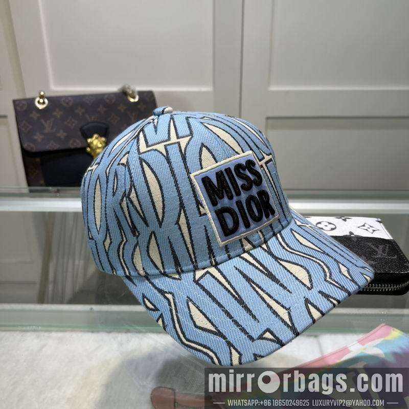Replica Dior cap dx68