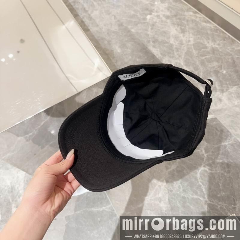 Replica Loewe cap dx22