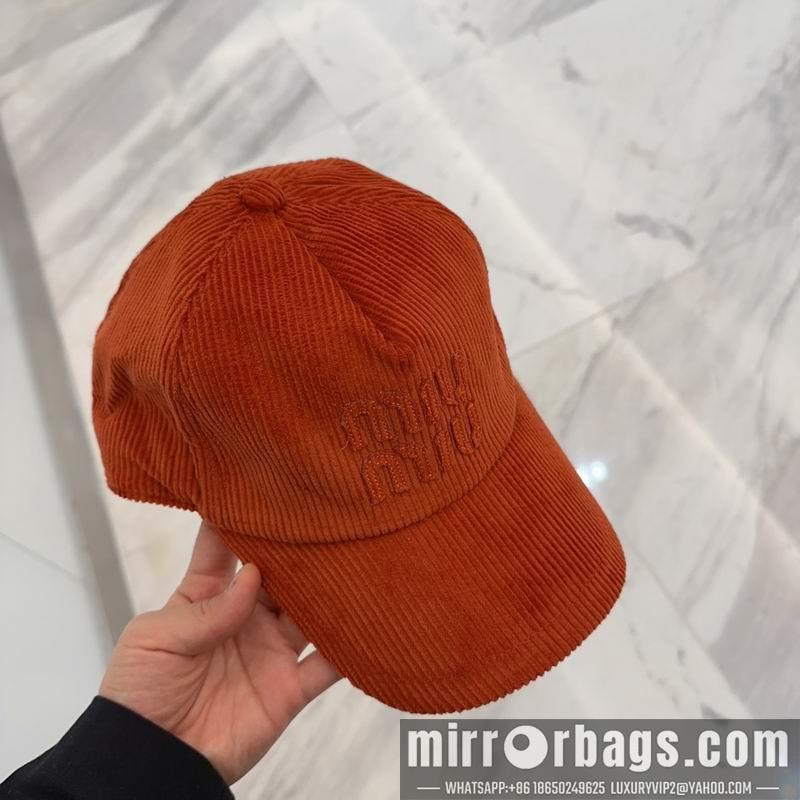 Replica Miumiu Cap dx37