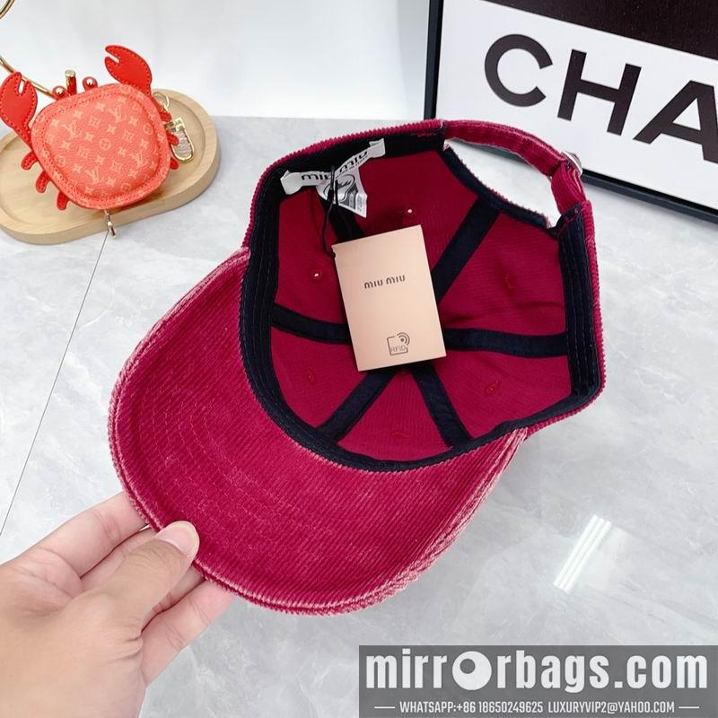 Replica Miumiu cap dx92