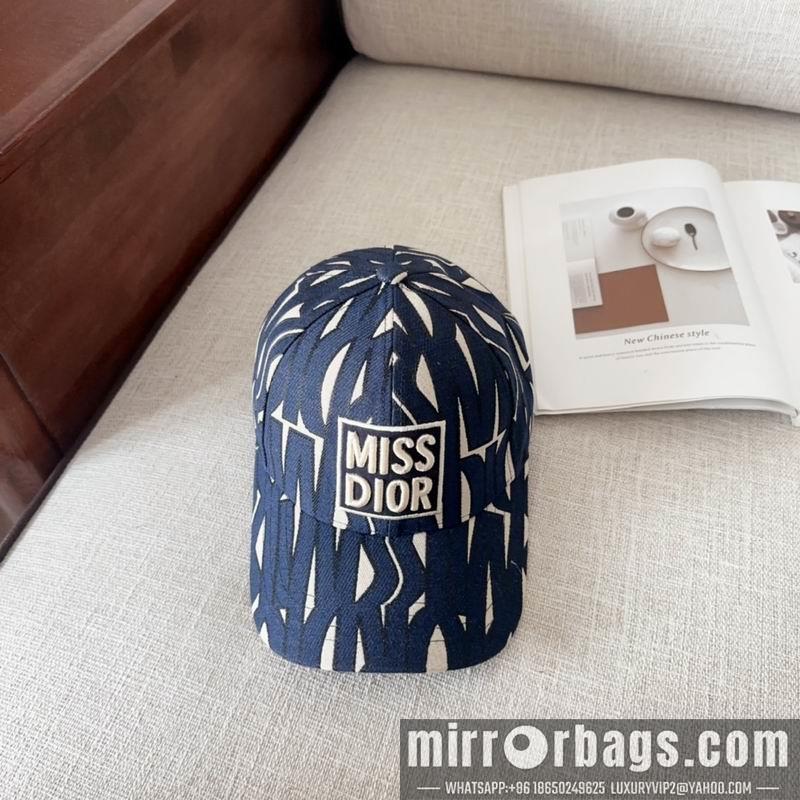 Replica Dior cap dx69