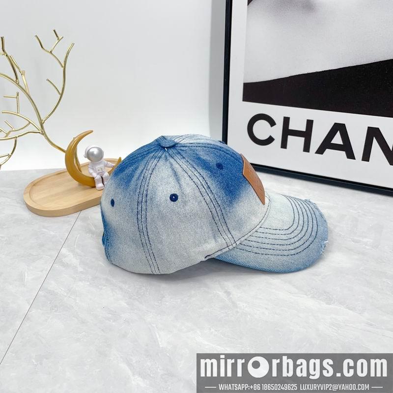 Replica Loewe cap dx48