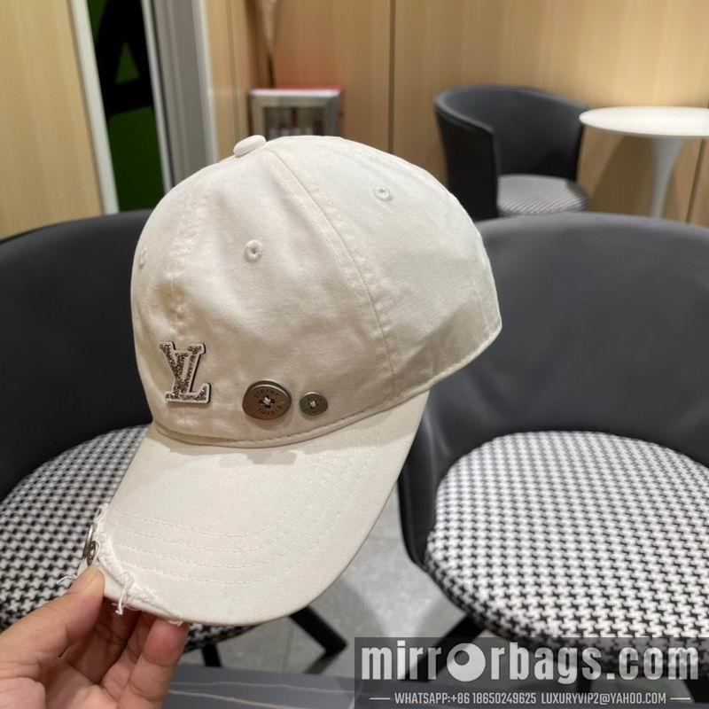 Replica LV cap 102802