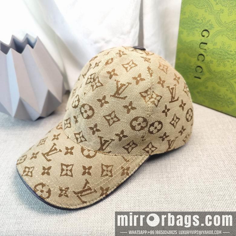 Replica LV Cap dxn01