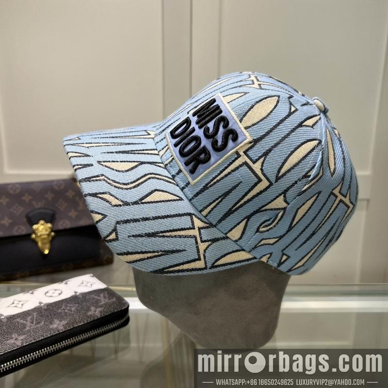 Replica Dior cap dx68
