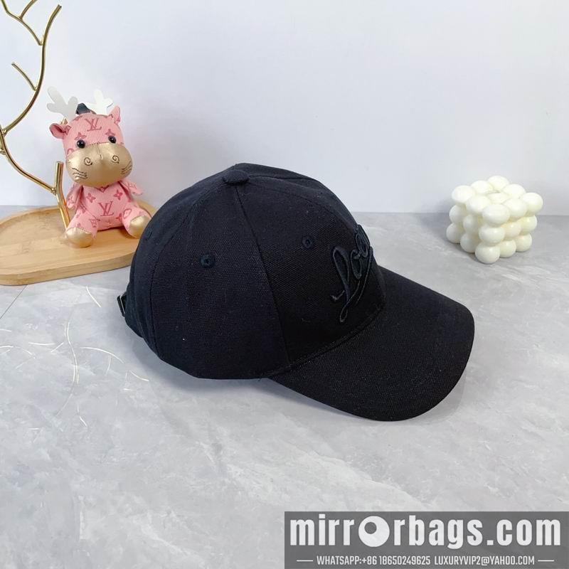 Replica Loewe cap dx21