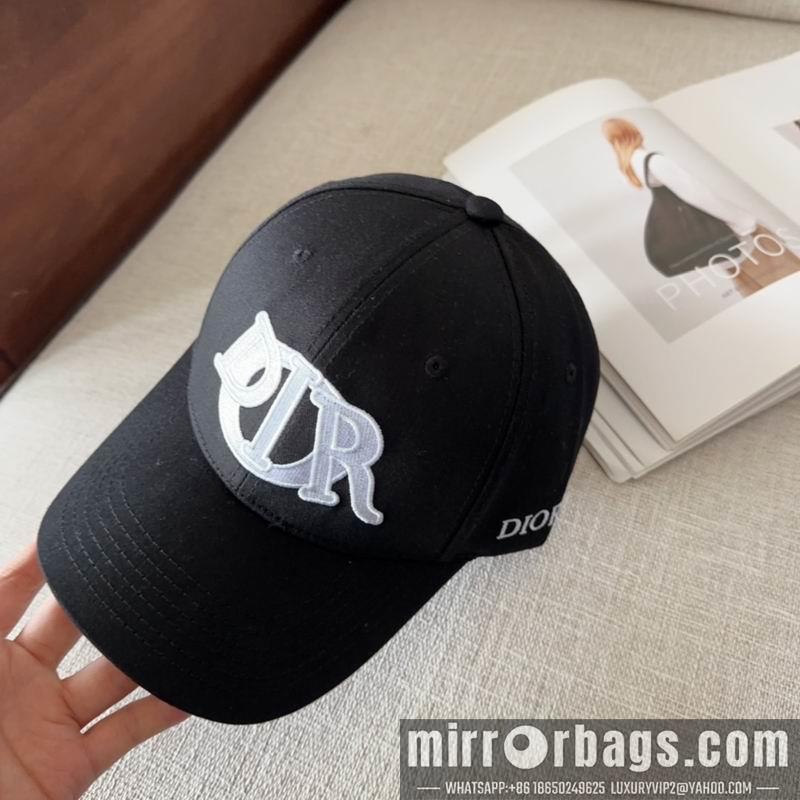 Replica Dior cap dx11