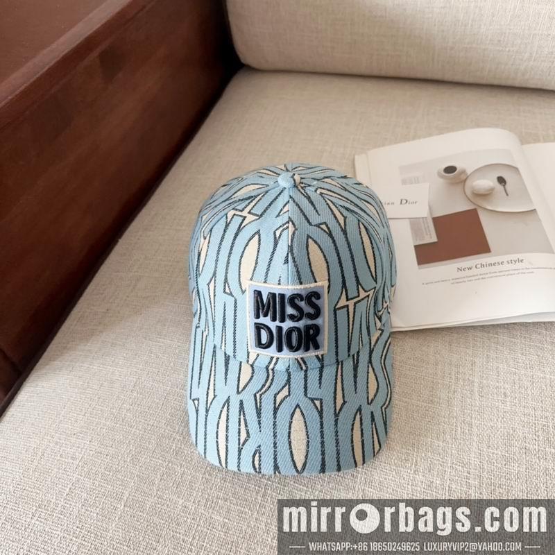 Replica Dior cap dx69