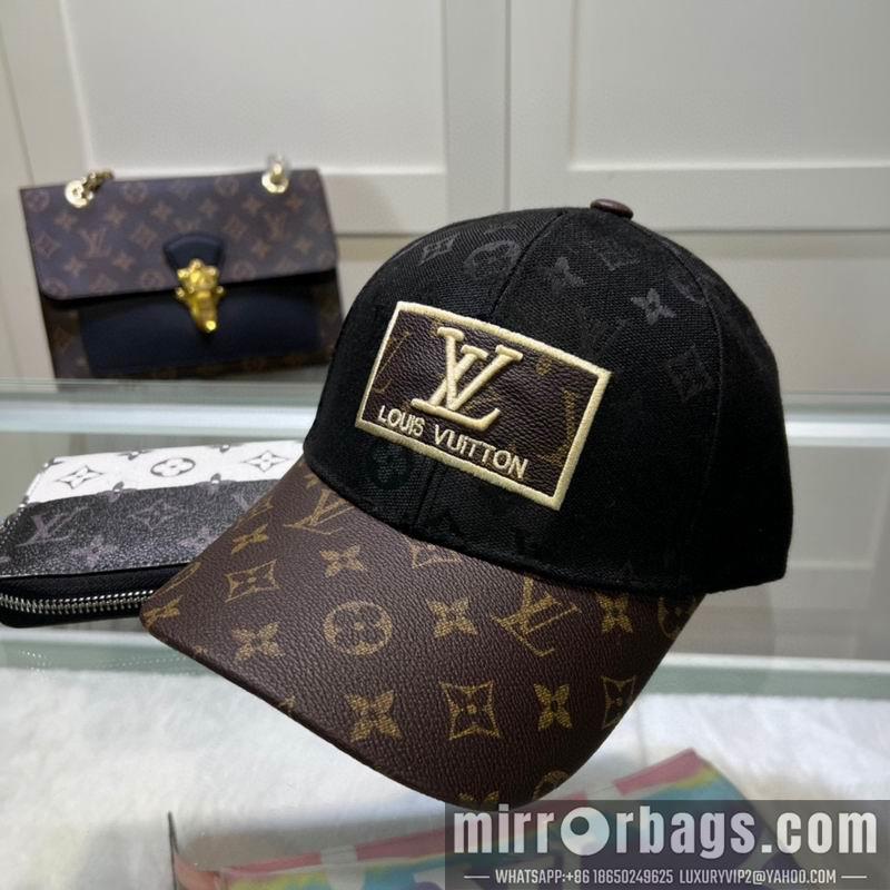 Replica LV cap dx23