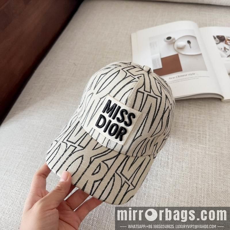 Replica Dior cap dx69