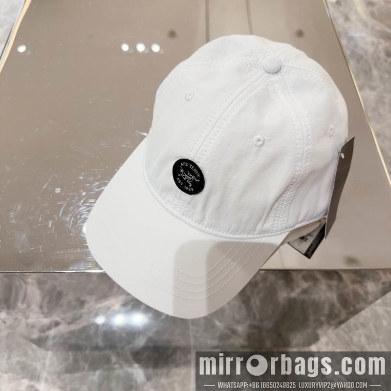 Replica Arcteryx cap dx10