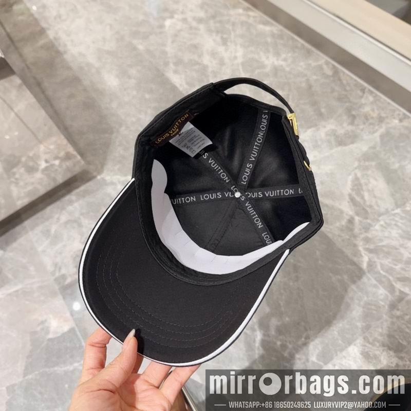 Replica LV cap dx19
