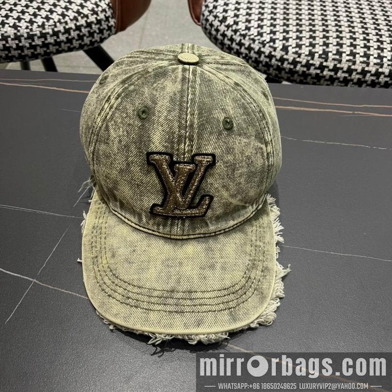 Replica LV cap 071302