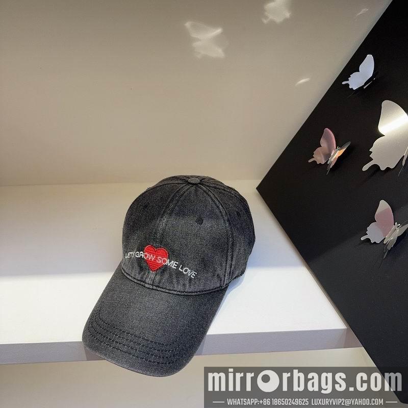 Replica Other cap 092703