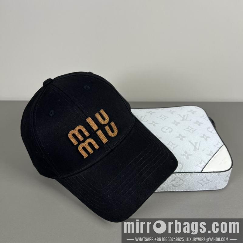 Replica Miumiu cap dx09