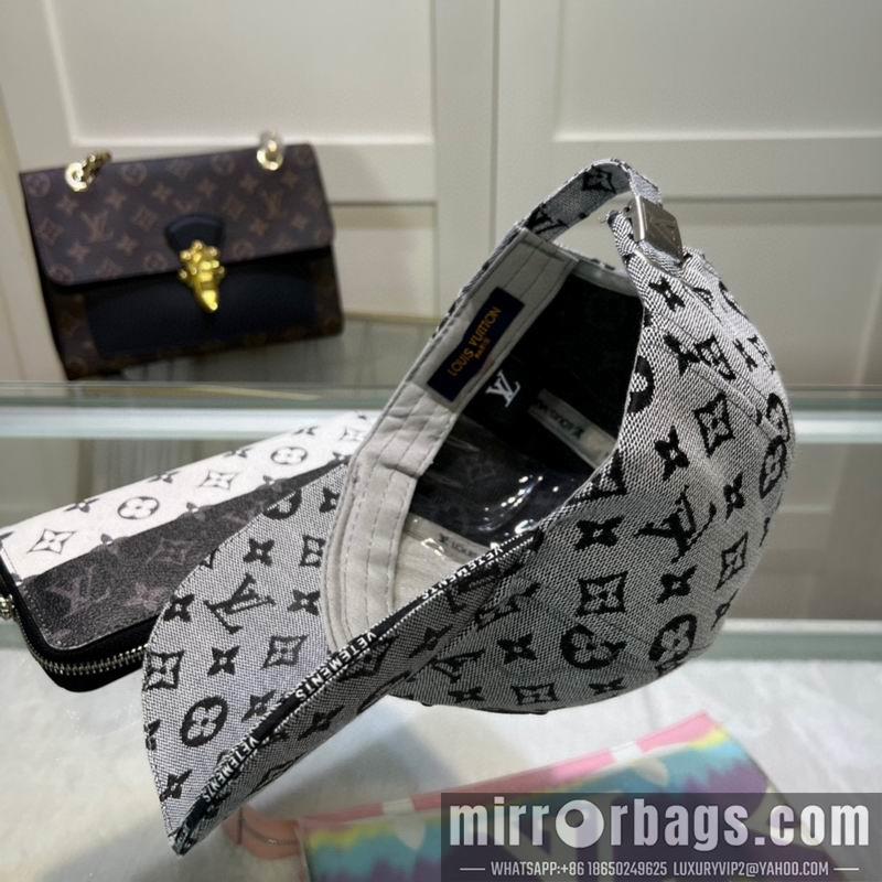 Replica LV cap dx24
