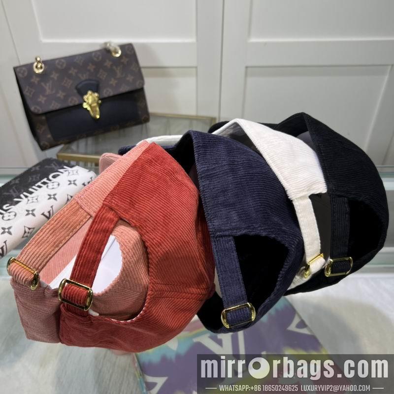 Replica Celine cap dx103