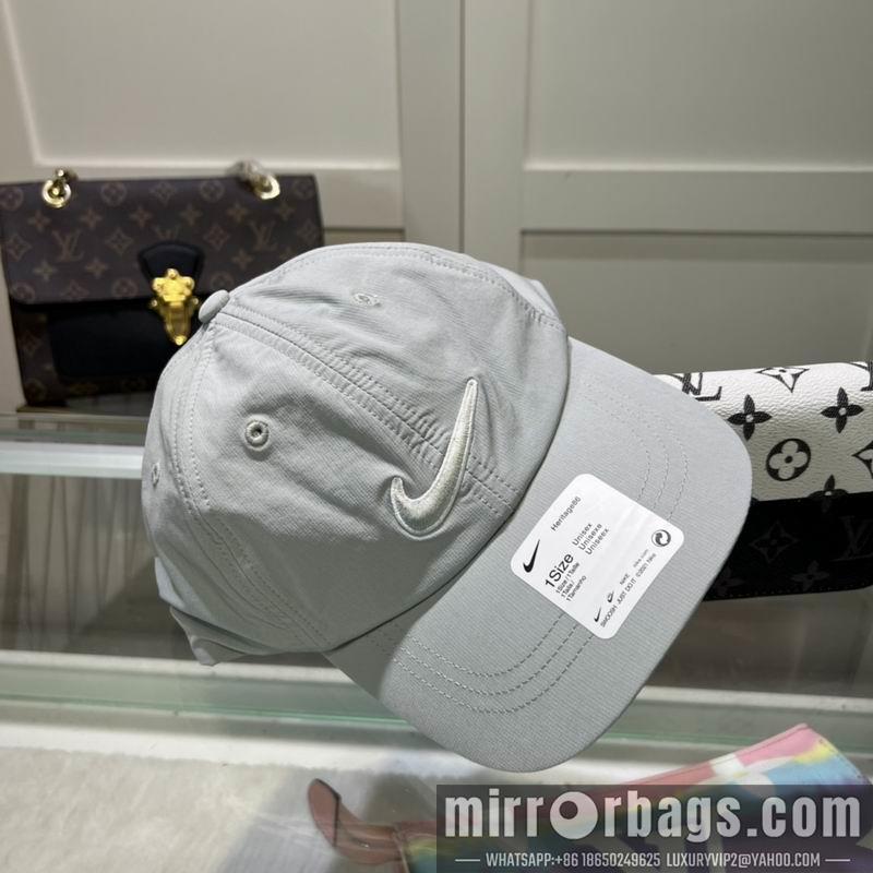 Replica Nike cap dx06
