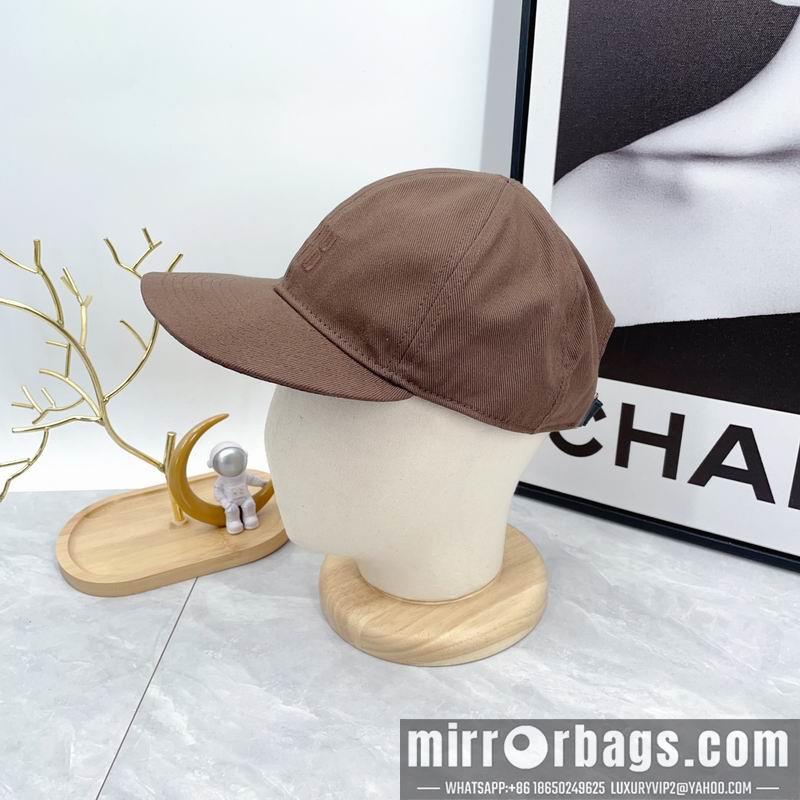 Replica Miumiu cap dx07