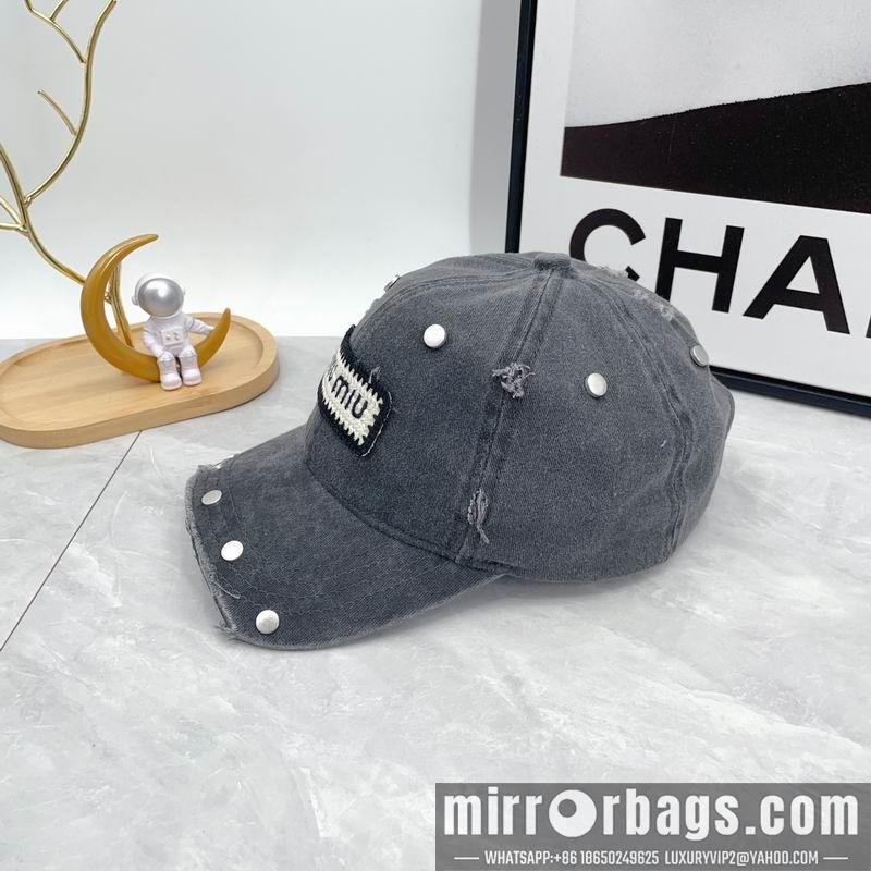 Replica Miumiu cap dx22