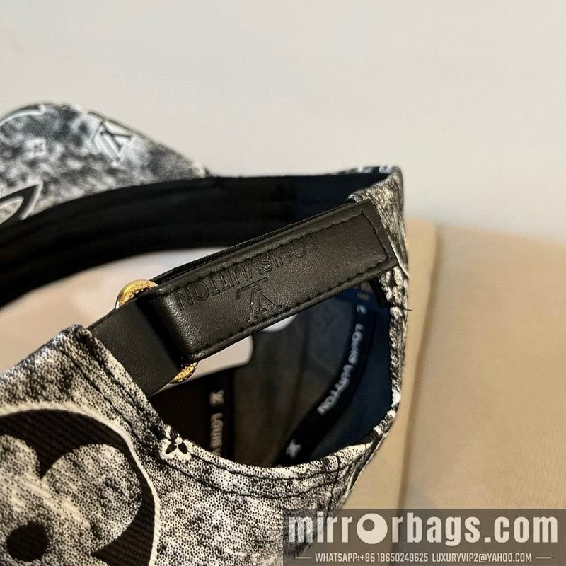 Replica LV cap dx39
