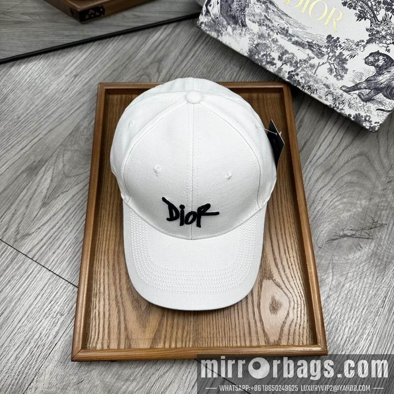 Replica Dior cap dx11