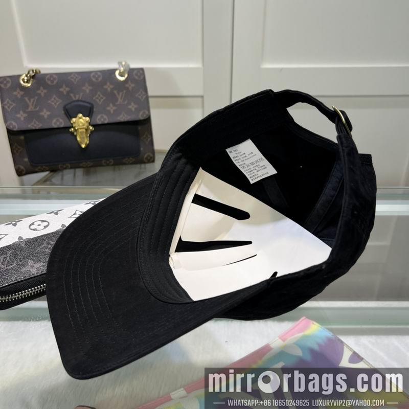 Replica Lululemon cap dx06