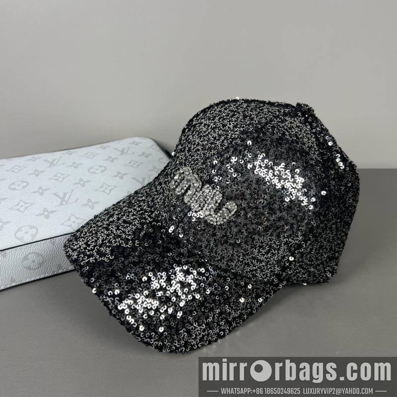 Replica Miumiu Cap dx40