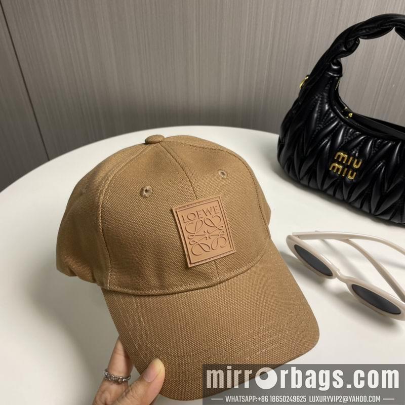 Replica Loewe Hat dx33