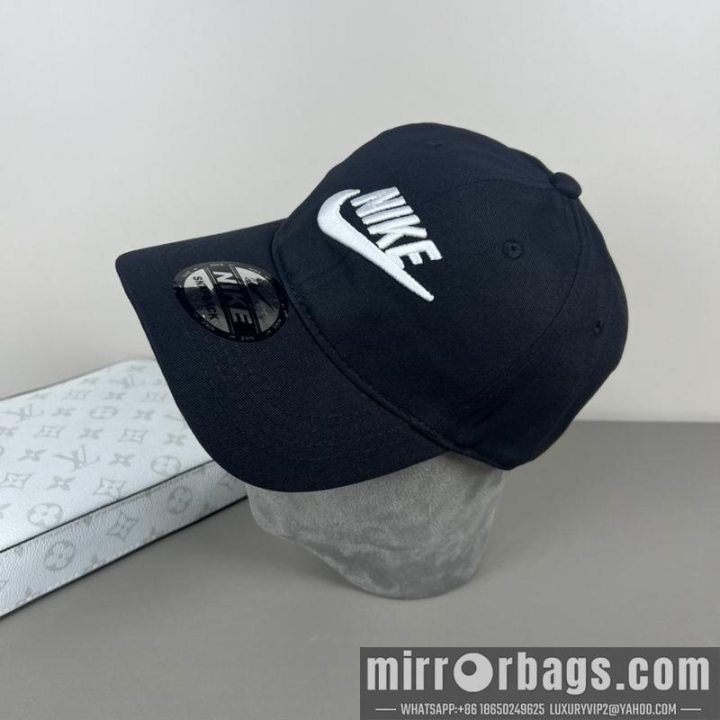 Replica Nike cap dx12