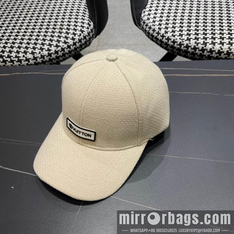 Replica LV cap 010701