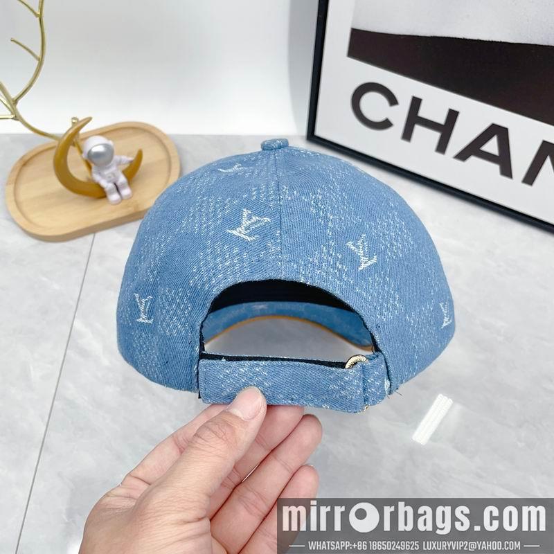 Replica LV cap dx48