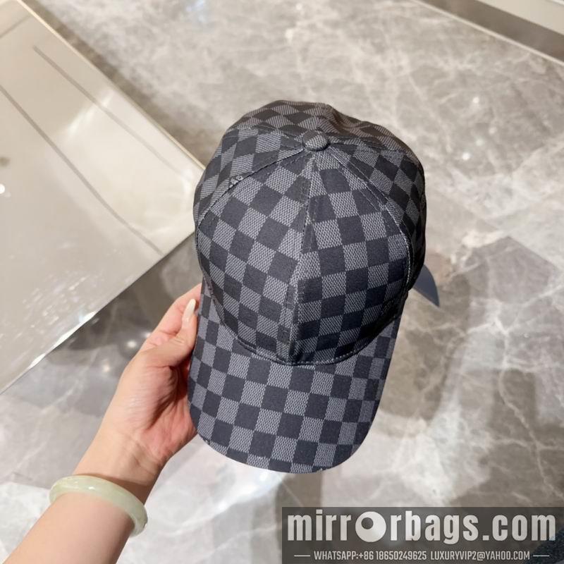 Replica LV cap 071207