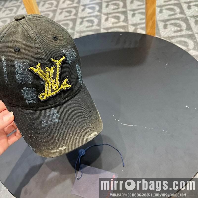 Replica LV cap 042810