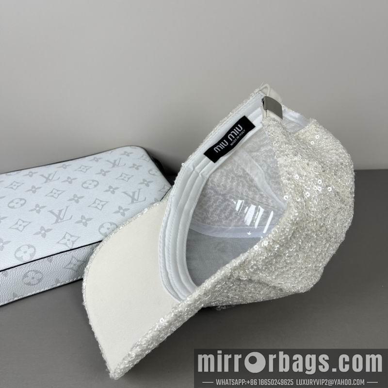 Replica Miumiu Cap dx40
