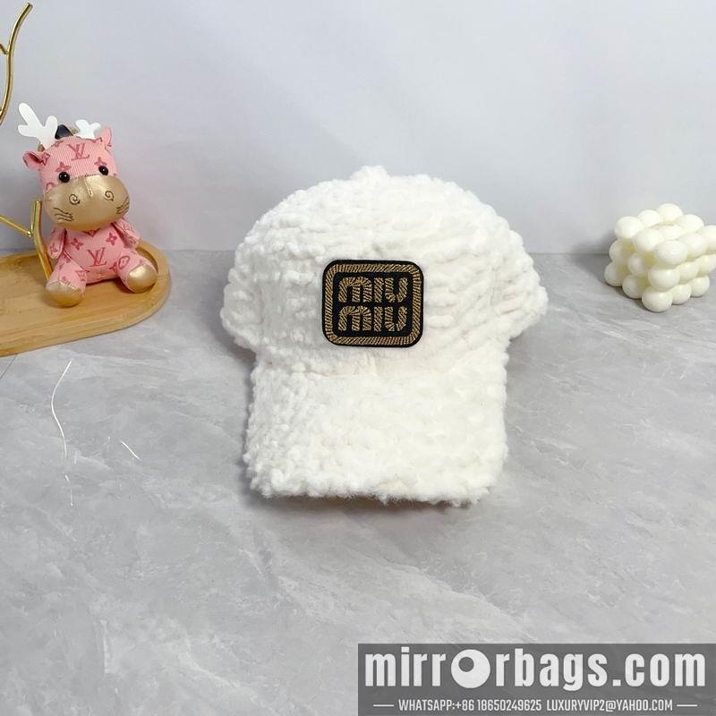 Replica Miumiu cap dx66