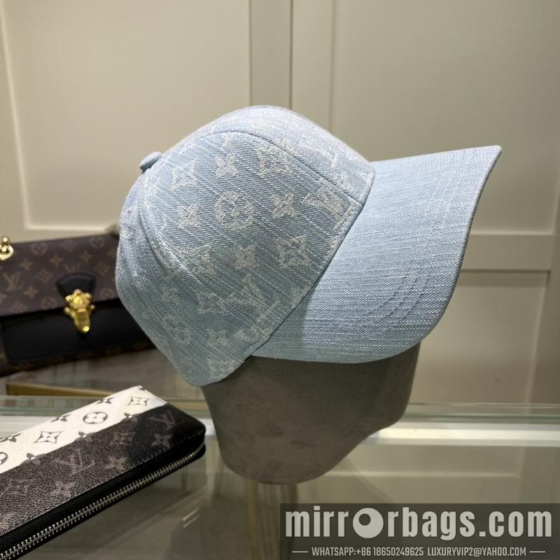 Replica LV cap dx126